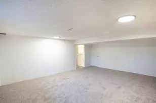 5889 S Kingston Way, Murray, UT 84107 - Photo 27