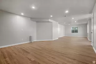 909 E Rosebud Ct, Draper, UT 84020 - Photo 31