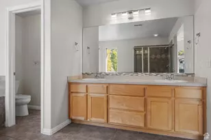 909 E Rosebud Ct, Draper, UT 84020 - Photo 21