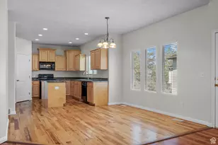 909 E Rosebud Ct, Draper, UT 84020 - Photo 9