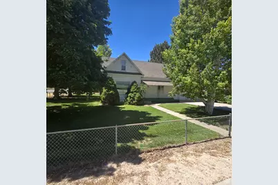 19 N Main, Levan, UT 84639 - Photo 1