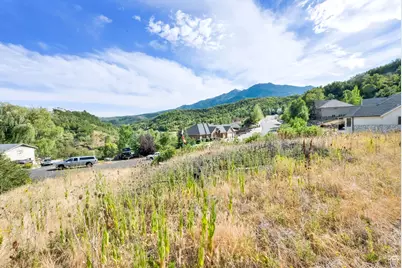 5928 Wasatch Dr, Mountain Green, UT 84050 - Photo 7