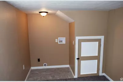 909 S Grant E, Ogden, UT 84404 - Photo 11