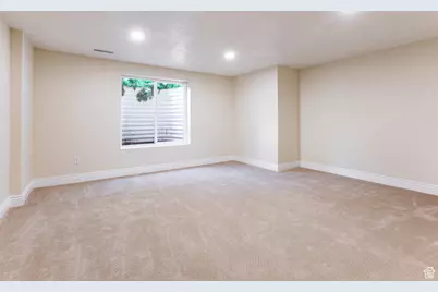 139 E 400 N, Farmington, UT 84025 - Photo 51