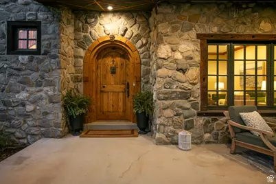 139 E 400 N, Farmington, UT 84025 - Photo 7