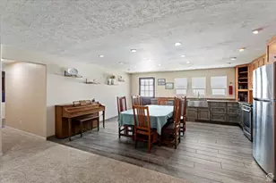 794 N Valeria Dr E, Layton, UT 84041 - Photo 5