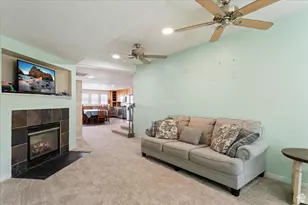 794 N Valeria Dr E, Layton, UT 84041 - Photo 9