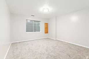 7721 S Sunset Cir W, West Jordan, UT 84084 - Photo 27