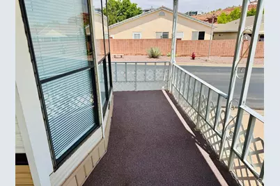 1150 W Red Hills Pkwy #122, Washington, UT 84780 - Photo 3
