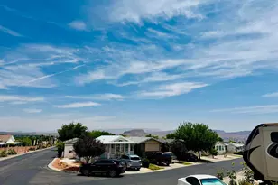 1150 W Red Hills Pkwy, Washington, UT 84780 - Photo 29