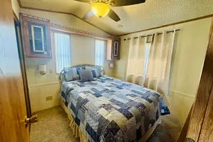 1150 W Red Hills Pkwy, Washington, UT 84780 - Photo 21