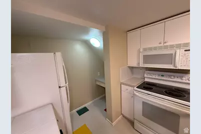 1920 E Sunnyside Ave, Salt Lake City, UT 84108 - Photo 27