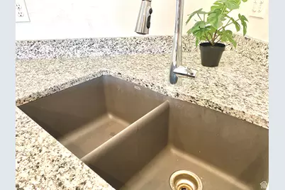 341 E 250 N, Richmond, UT 84333 - Photo 9