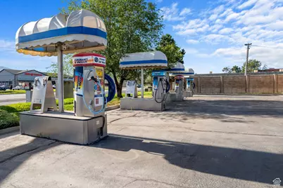 10210 S Redwood Rd, South Jordan, UT 84095 - Photo 9