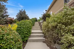 1803 E Crimson Oak Dr, Draper, UT 84020 - Photo 7