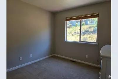 10456 N Morgan Blvd, Cedar Hills, UT 84062 - Photo 29
