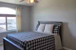 10456 N Morgan Blvd, Cedar Hills, UT 84062 - Photo 33