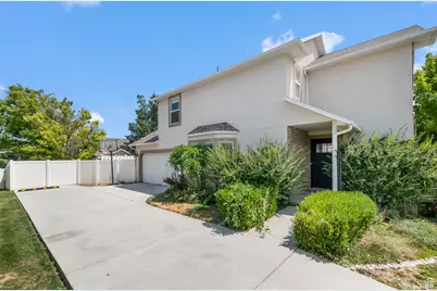 4494 W Osage Rd, Riverton, UT 84096 - Photo 3