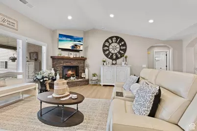 328 W 475 N, Enterprise, UT 84725 - Photo 11