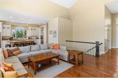 1342 E Northridge Dr N, Bountiful, UT 84010 - Photo 7