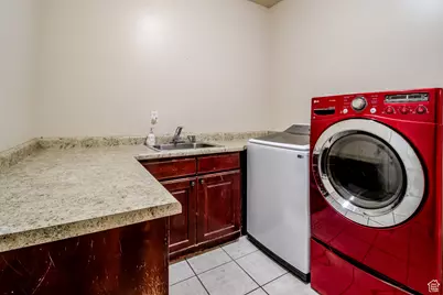 244 E Range Rd, Saratoga Springs, UT 84045 - Photo 35