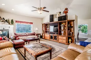 244 E Range Rd, Saratoga Springs, UT 84045 - Photo 9