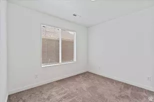 1133 E Commodore Ln, Saratoga Springs, UT 84045 - Photo 27