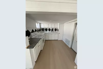 4401 S 700 E, Millcreek, UT 84107 - Photo 17