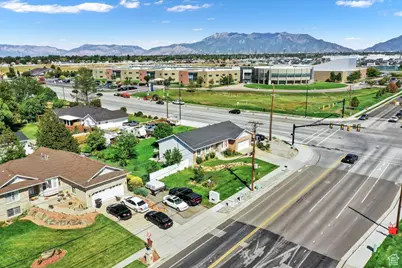2018 W 700 S, Syracuse, UT 84075 - Photo 7