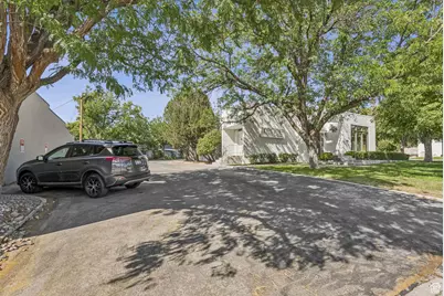 1085 E 900 S, Salt Lake City, UT 84105 - Photo 35