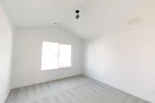 1522 W Talus Ridge Dr, Saratoga Springs, UT 84045 - Photo 15