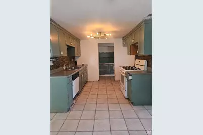 692 N 500 W, Vernal, UT 84078 - Photo 7