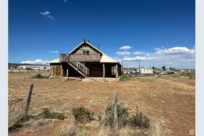 75 N Meadow Ln, La Sal, UT 84530 - Photo 5
