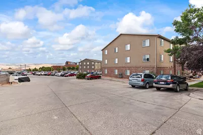 797 W 50 N, Richfield, UT 84701 - Photo 3