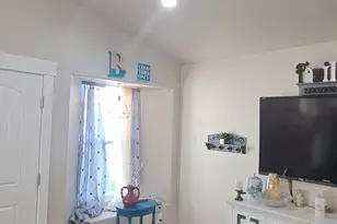 1673 E Slow Water Way, Eagle Mountain, UT 84005 - Photo 9