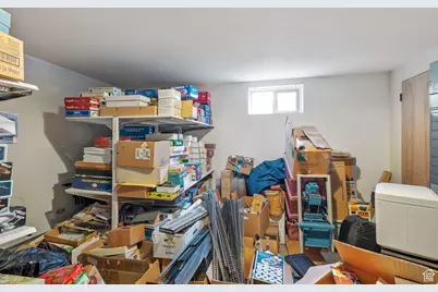 2320 W 5400 S, Taylorsville, UT 84129 - Photo 17