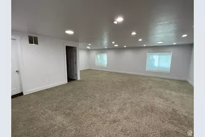 5058 S Moray Ct, Holladay, UT 84117 - Photo 17