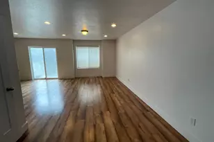 5058 S Moray Ct, Holladay, UT 84117 - Photo 9