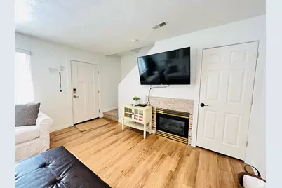 902 N Newburg #4, Garden City, UT 84028 - Photo 9