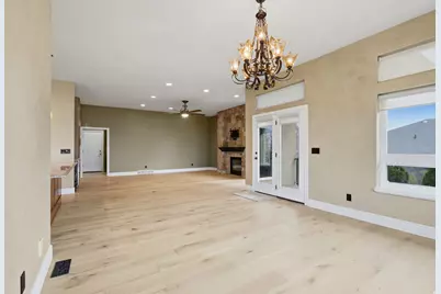 1107 N Twickenham Dr, Salt Lake City, UT 84103 - Photo 23