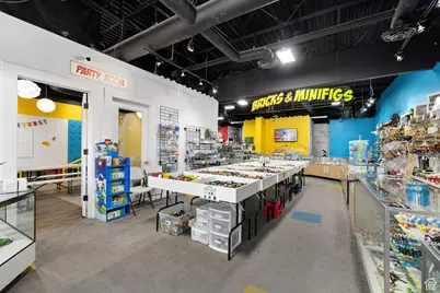 1086 W South Jordan Pkwy, South Jordan, UT 84095 - Photo 7