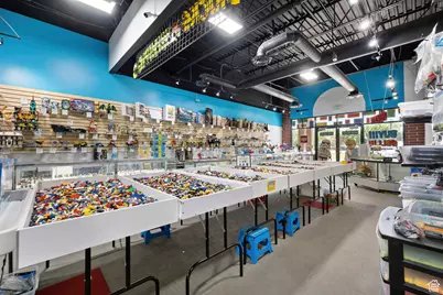 1086 W South Jordan Pkwy, South Jordan, UT 84095 - Photo 15