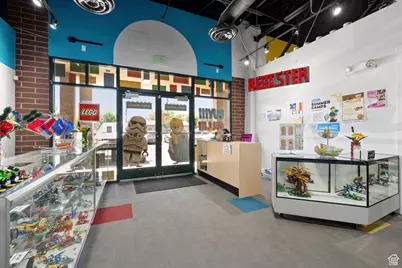 1086 W South Jordan Pkwy, South Jordan, UT 84095 - Photo 5