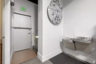 1086 W South Jordan Pkwy, South Jordan, UT 84095 - Photo 13