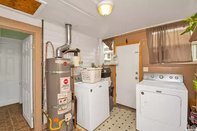 1019 E 22nd St S, Ogden, UT 84401 - Photo 11