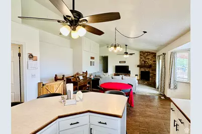 799 E Main St, Grantsville, UT 84029 - Photo 13