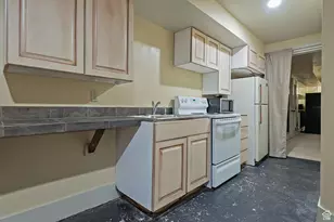 4436 E Kenbridge Ct, Salt Lake City, UT 84108 - Photo 31