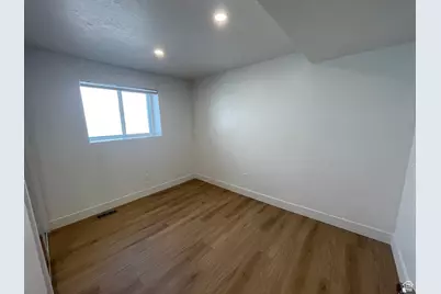 311 E 3360 S, Salt Lake City, UT 84115 - Photo 19