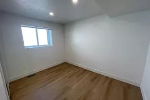 311 E 3360 S, Salt Lake City, UT 84115 - Photo 19