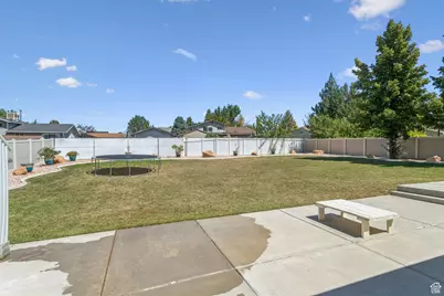 2136 W 2200 S, Syracuse, UT 84075 - Photo 31
